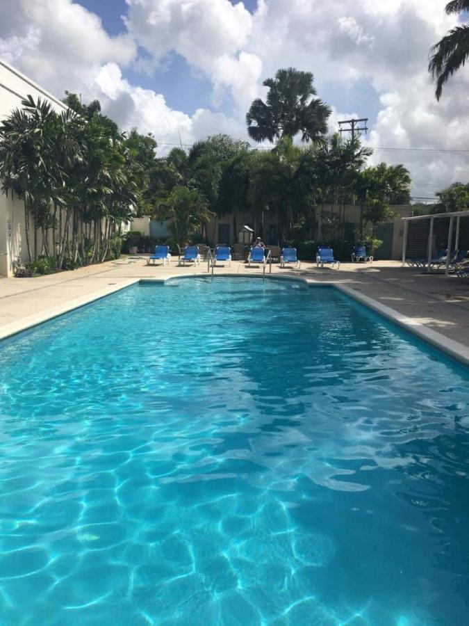 West Coast 1 Bedroom Apartment 66 - Close To Beach Saint James Exterior foto