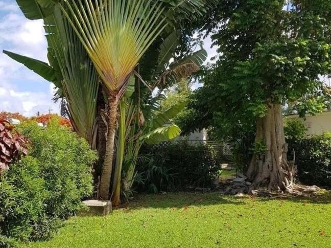West Coast 1 Bedroom Apartment 66 - Close To Beach Saint James Exterior foto